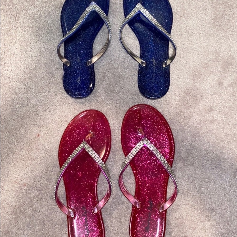 American Eagle Sparkly Flipflops